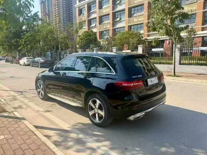 南宁16年奔驰GLC7