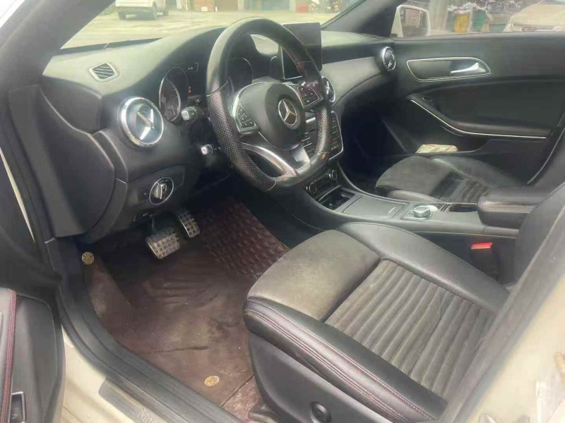 衡阳16年奔驰CLA4