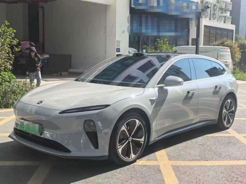 深圳25年蔚来ET56