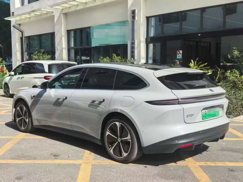 深圳25年蔚来ET57