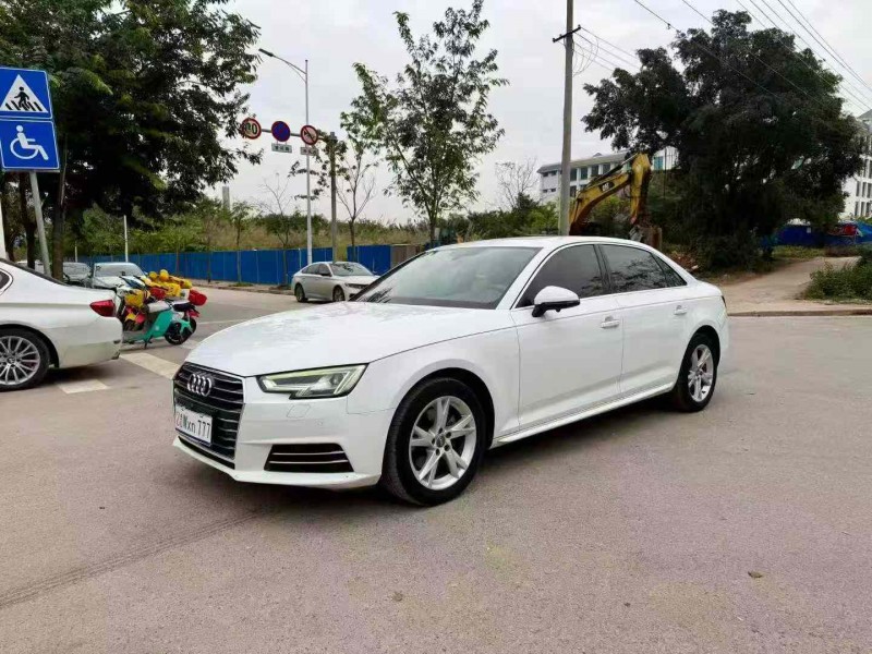 南宁18年奥迪A4L2