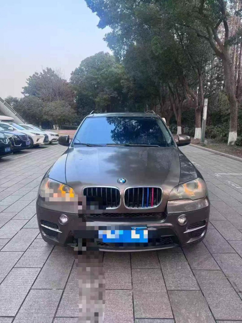 淮安11年宝马X51