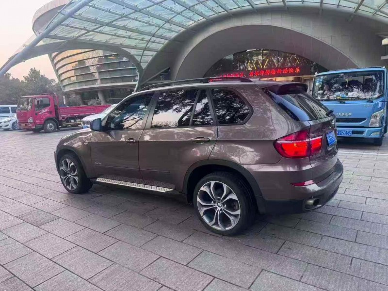 淮安11年宝马X57