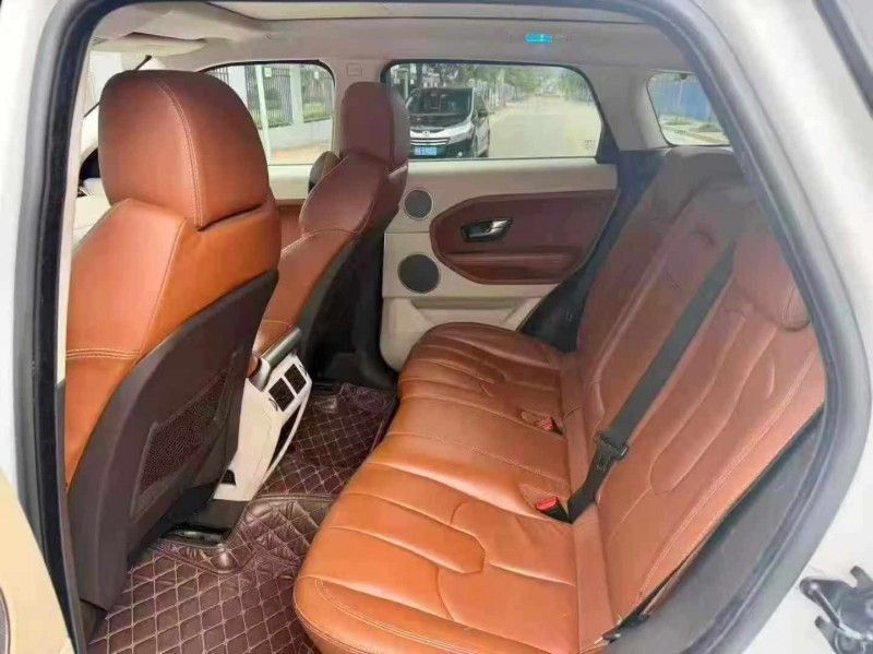 南宁12年路虎极光6