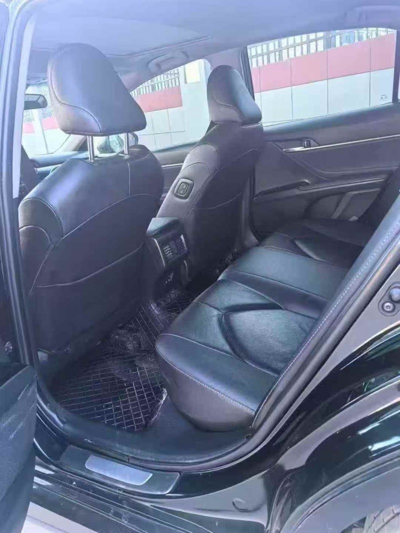 嘉峪关20年丰田凯美瑞5