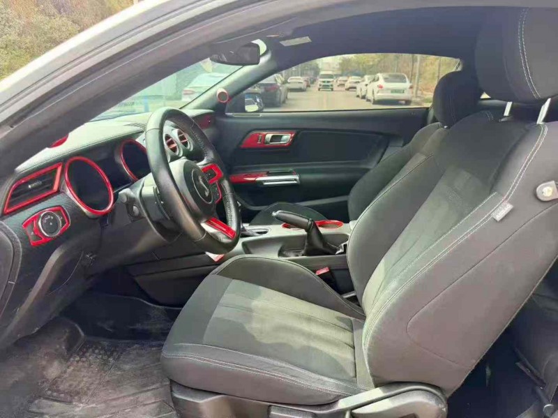 南宁19年福特野马4