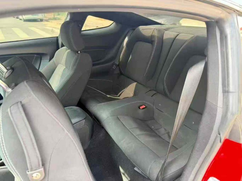 南宁19年福特野马6