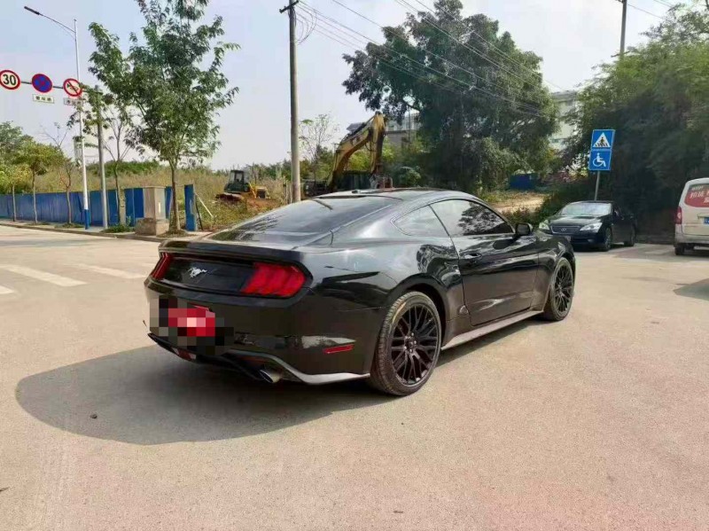 南宁19年福特野马8