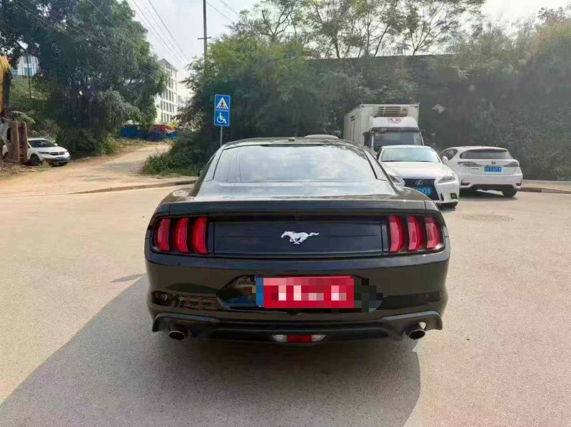 南宁19年福特野马9