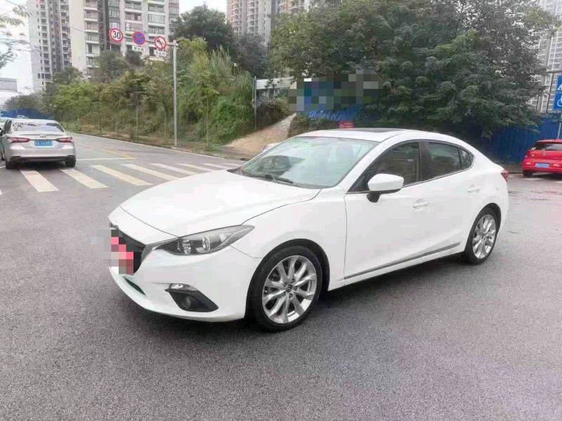 南宁14年马自达昂克赛拉2