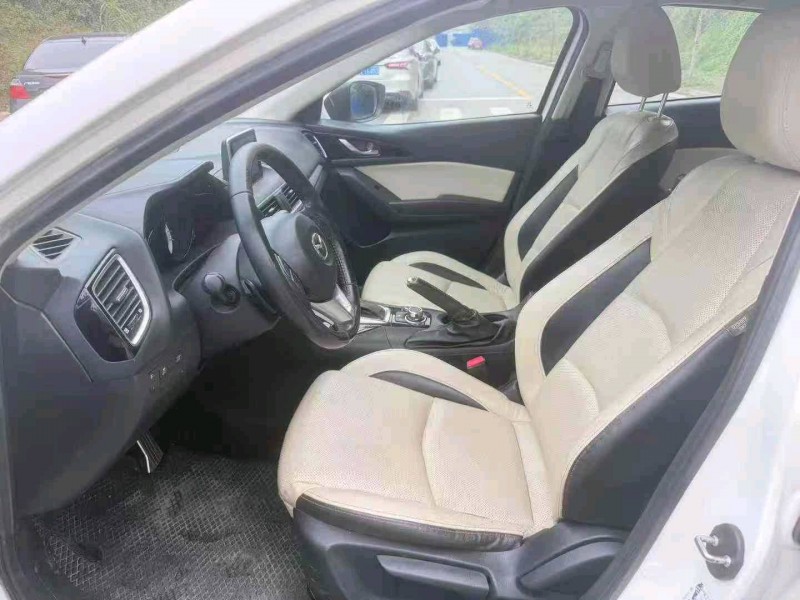 南宁14年马自达昂克赛拉4