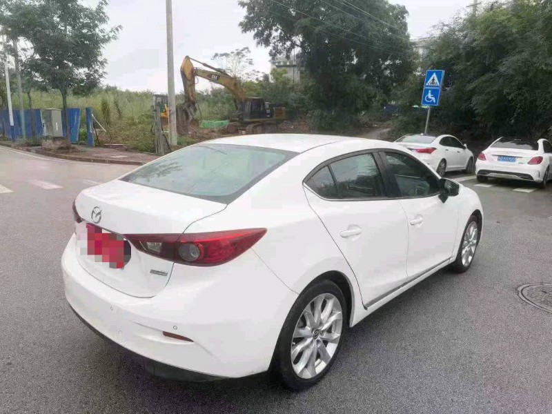 南宁14年马自达昂克赛拉7