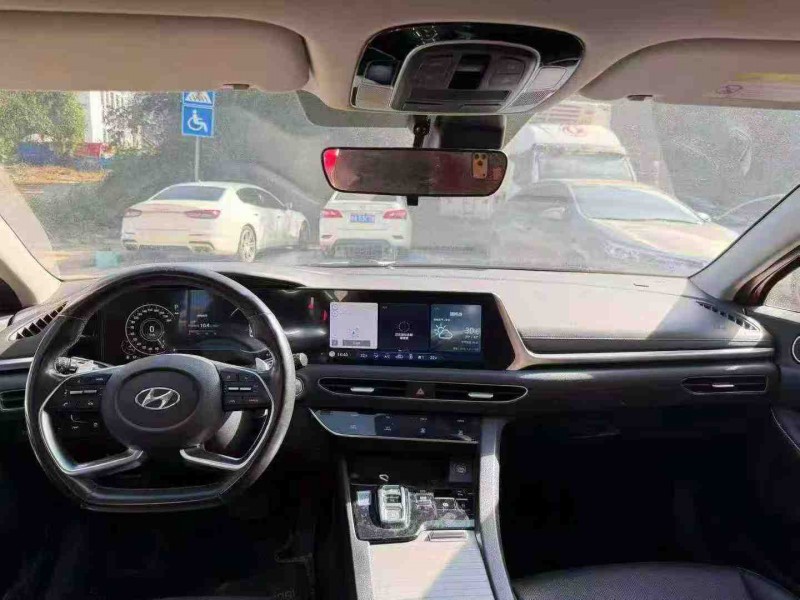 南宁20年现代索纳塔5