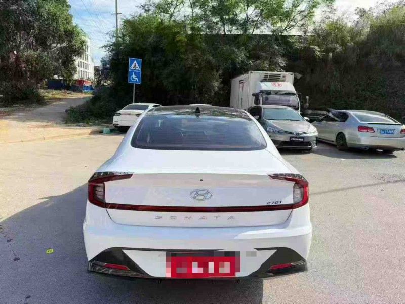 南宁20年现代索纳塔9