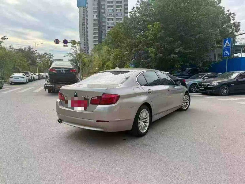 南宁13年宝马5系8