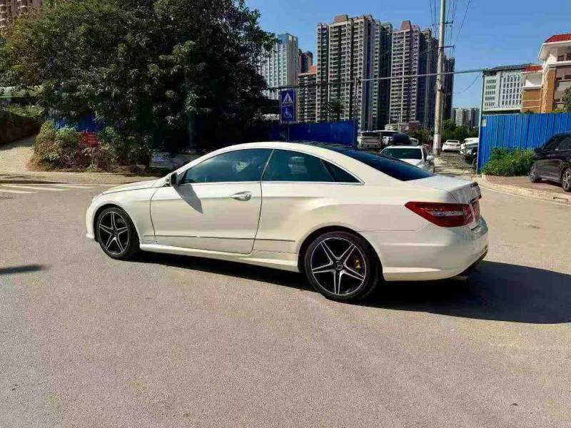 南宁13年奔驰E8