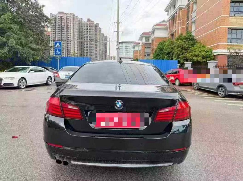 南宁11年宝马5系9