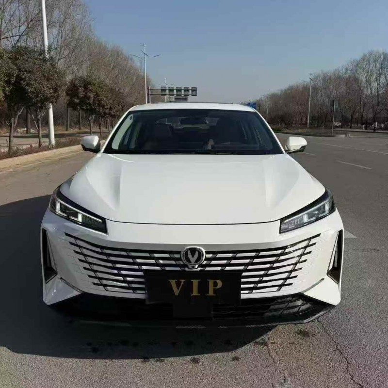 东营24年长安汽车逸动1