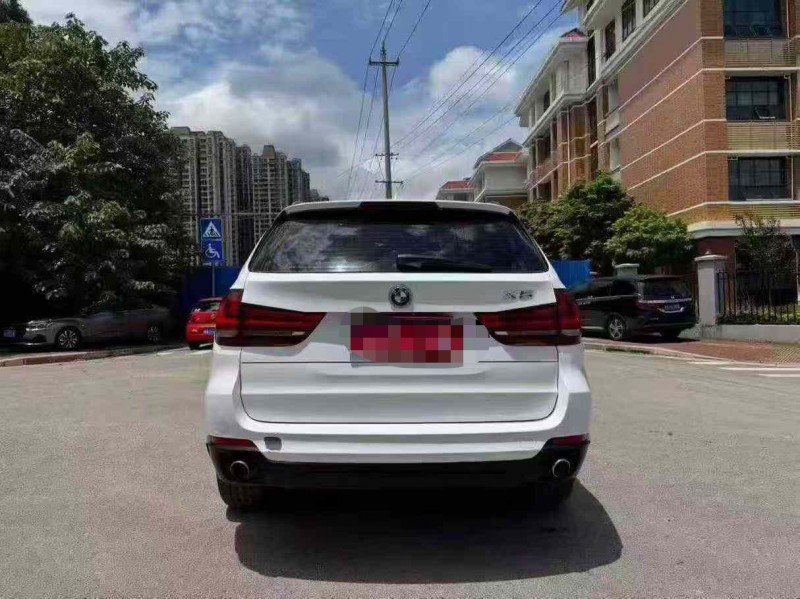 南宁15年宝马X59