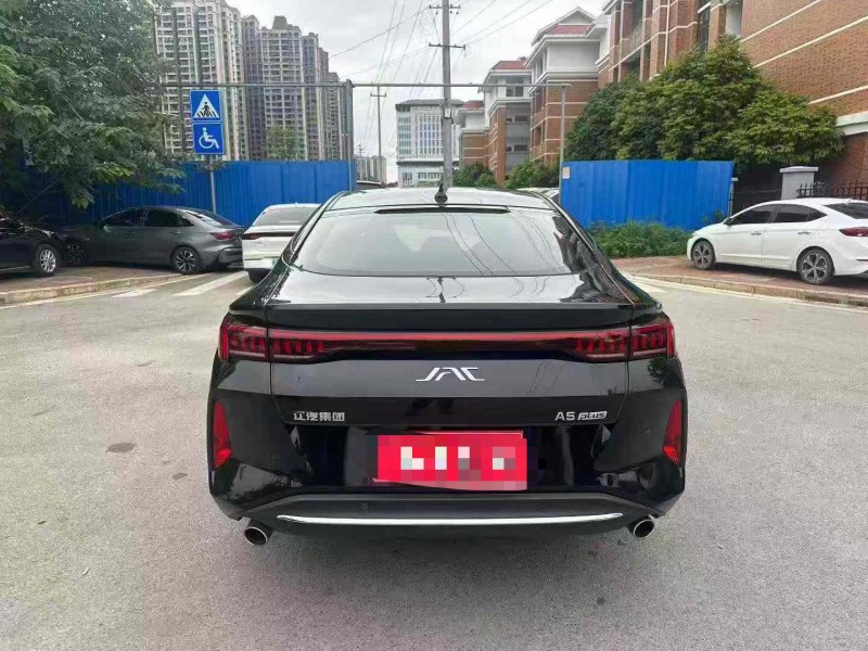 南宁24年江淮A59