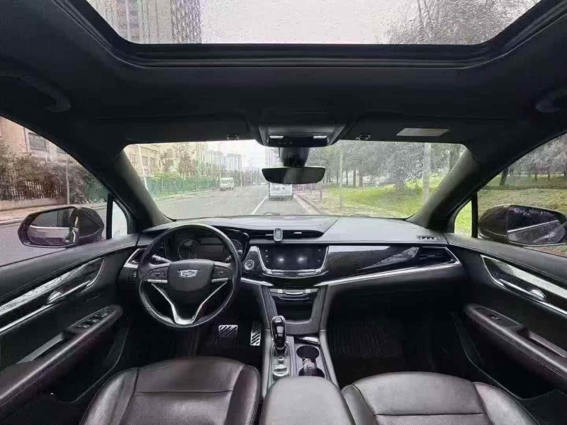 郑州20年凯迪拉克XT64