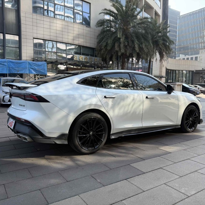 佛山25年长安汽车UNI8