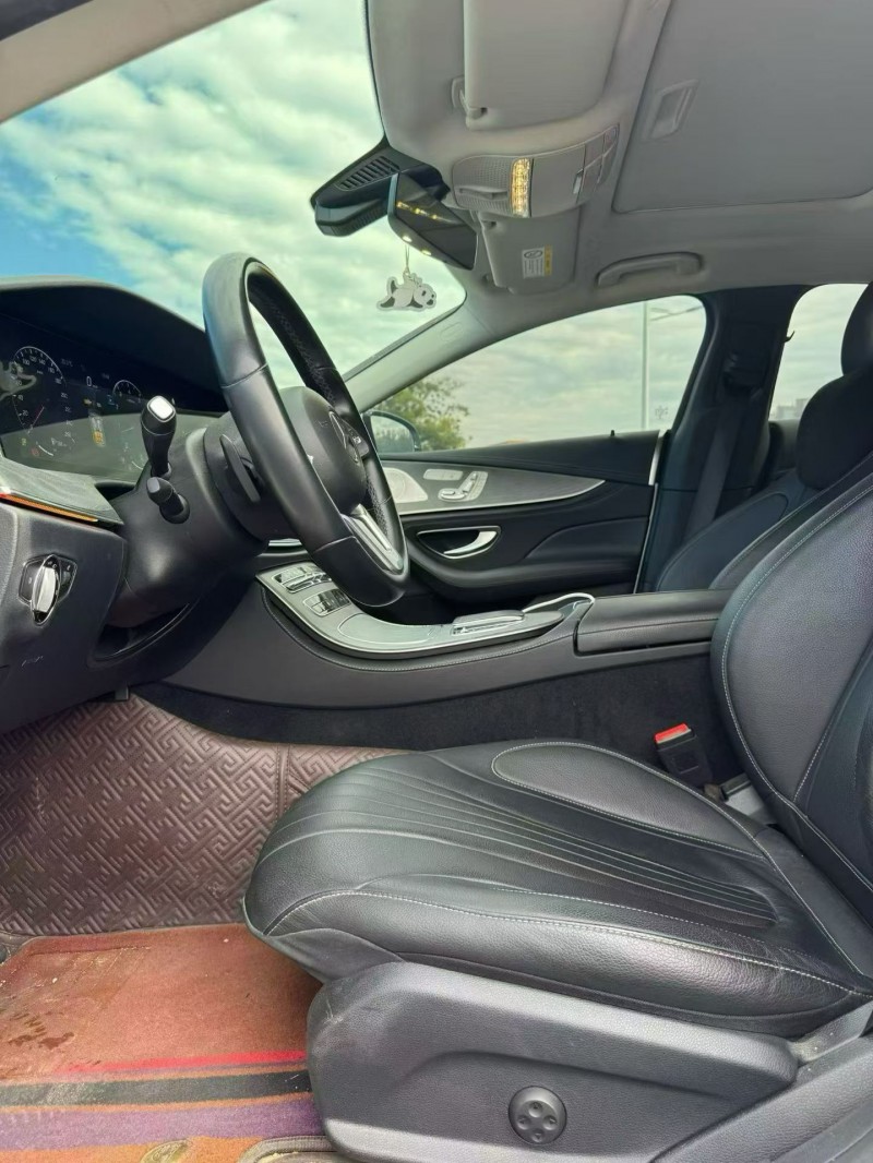 云浮21年奔驰CLS3