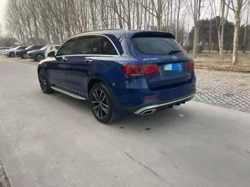 济宁22年奔驰GLC7