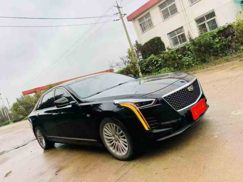 煙臺21年凱迪拉克CT62