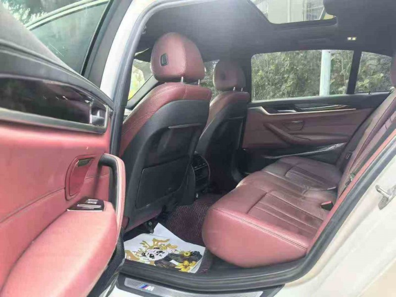 烟台20年宝马5系4