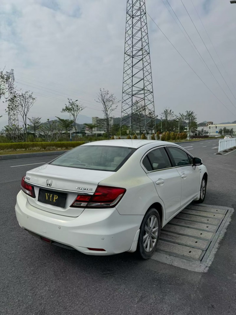 云浮16年本田思域8