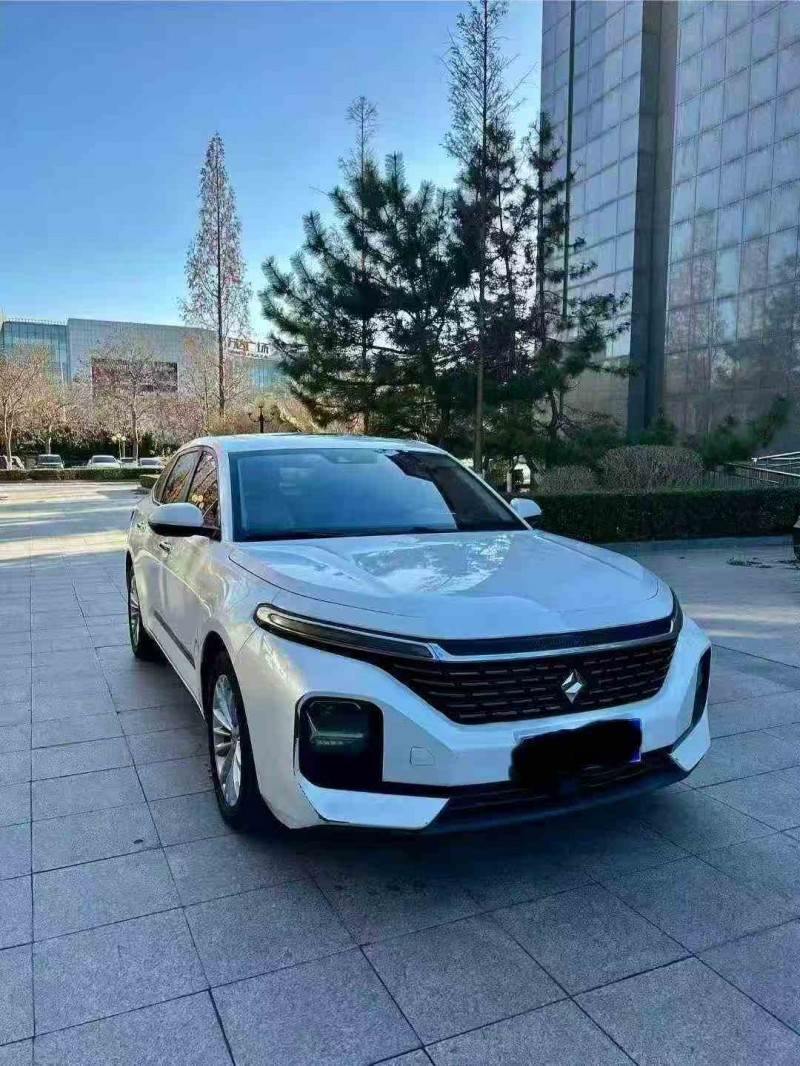 济宁21年宝骏RC52