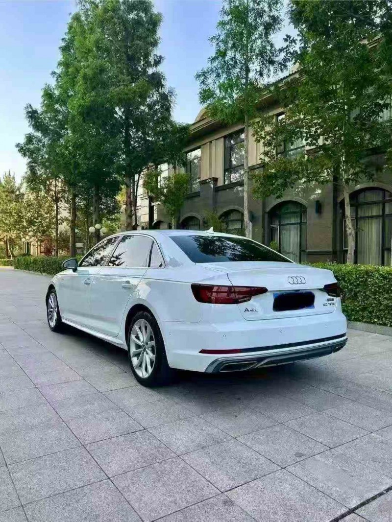 枣庄19年奥迪A4L8