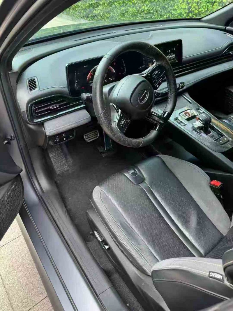 東營23年傳祺影豹6