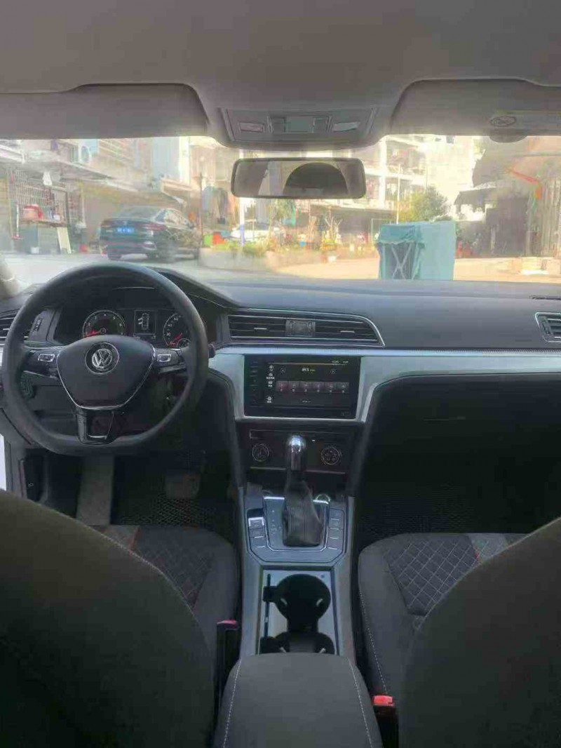 湘潭22年大众凌渡5