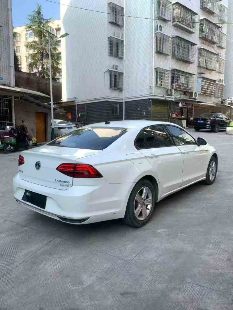 湘潭22年大众凌渡8