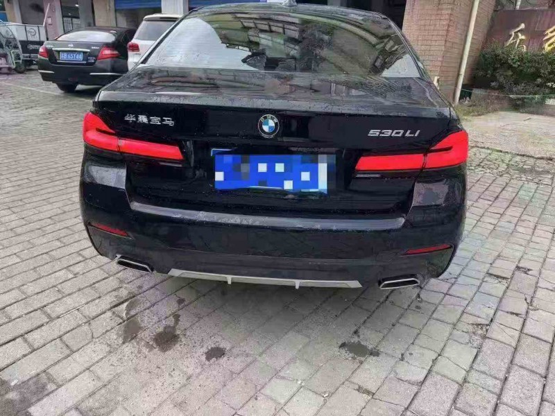 苏州23年宝马5系8