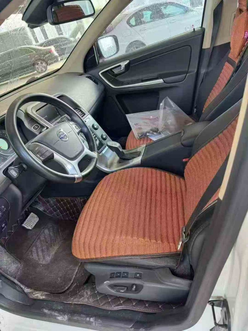 潍坊13年沃尔沃XC603
