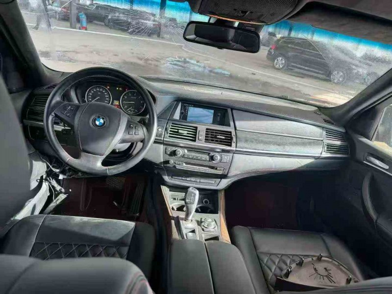 潍坊11年宝马X16