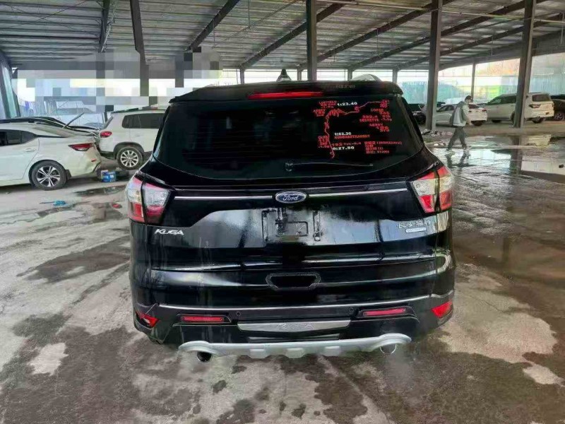 济宁17年福特翼虎9