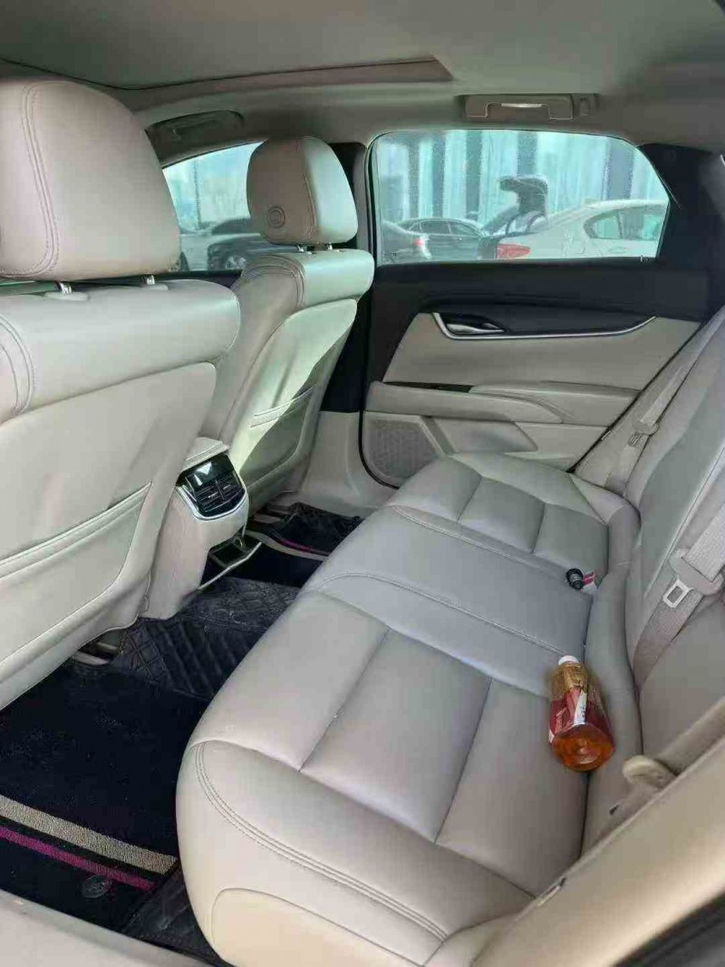 濰坊17年凱迪拉克XTS4