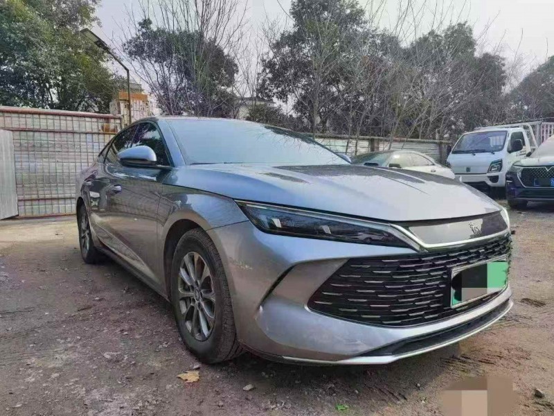 洛阳25年比亚迪秦2