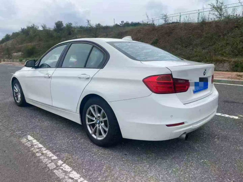 潍坊13年宝马3系7