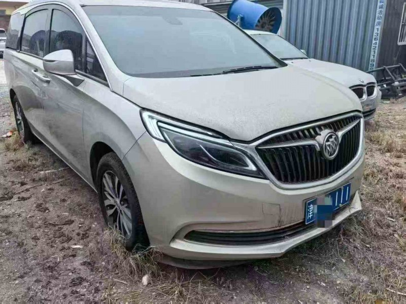 潍坊19年别克GL82