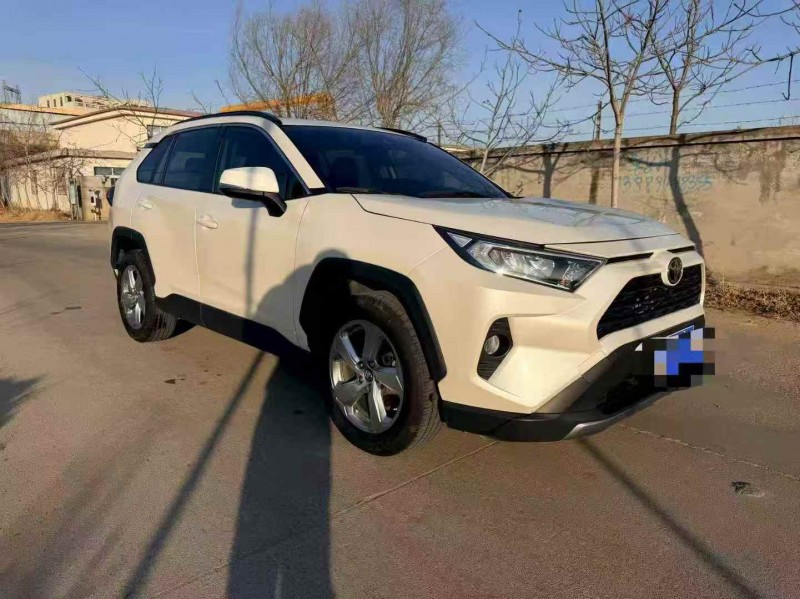 枣庄20年丰田RAV4荣放2