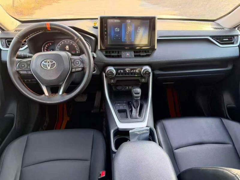 枣庄20年丰田RAV4荣放6