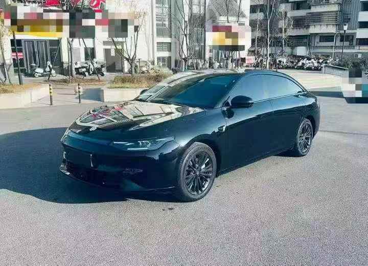 九江25年零跑汽车C013