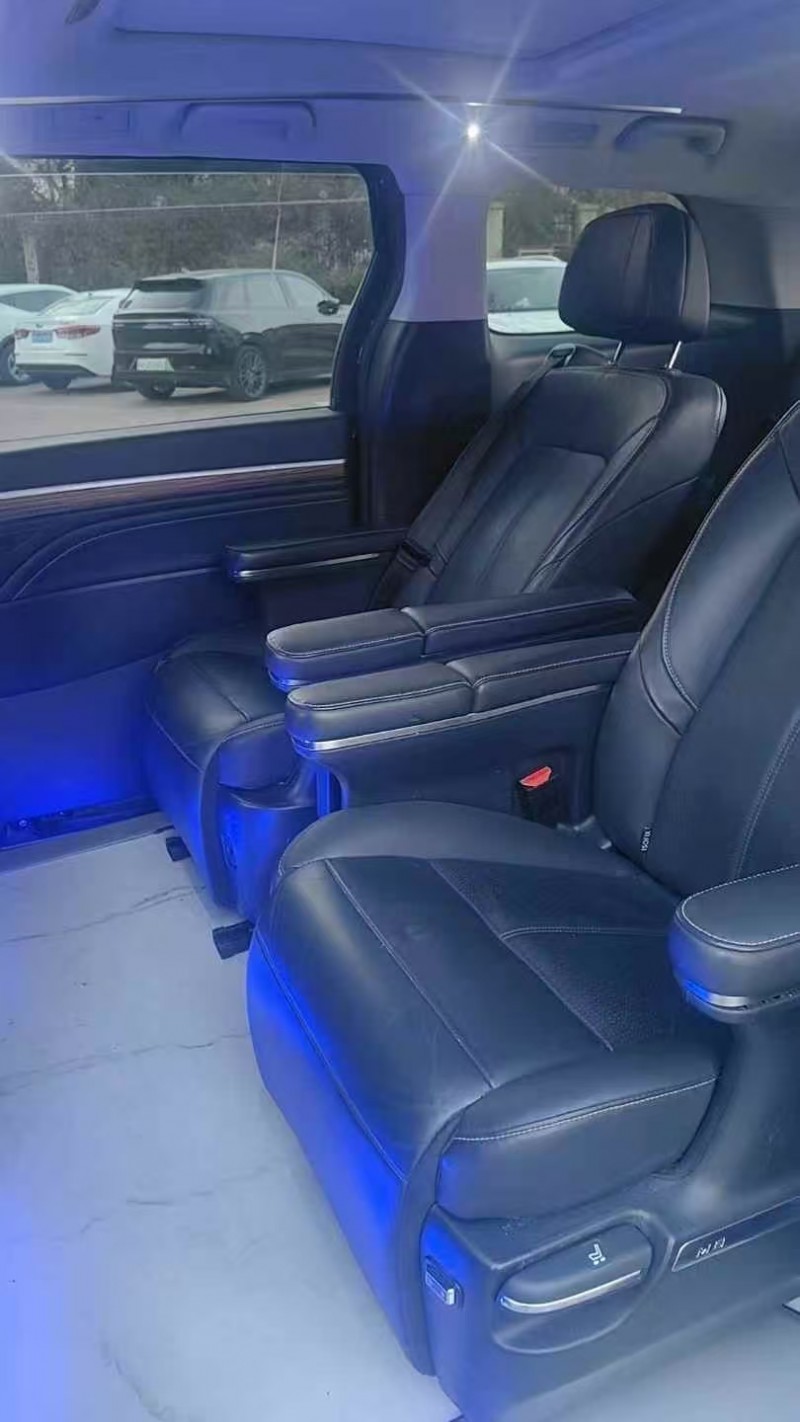 保定23年传祺M8/GM83