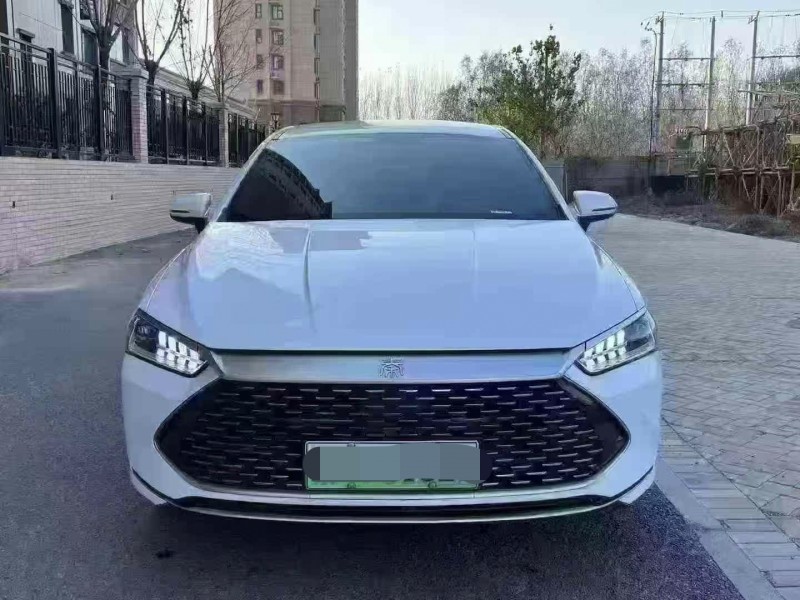 保定24年比亚迪秦1