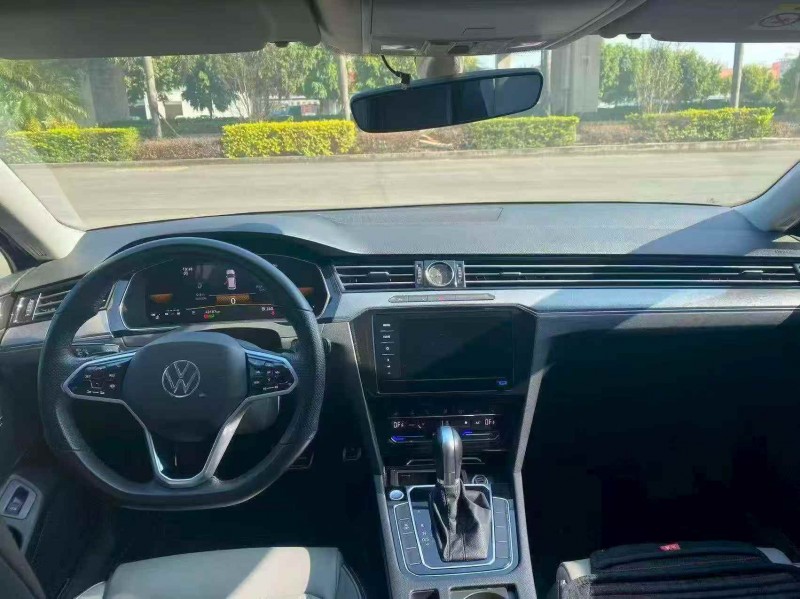 泉州23年大众迈腾4